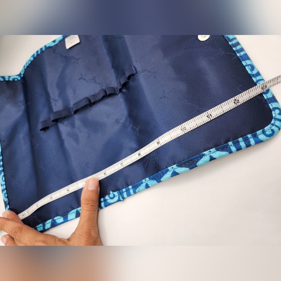 Vera Bradley Cosmetic Brush Organizer with Cuban Tiles Design - Picture 9 of 10